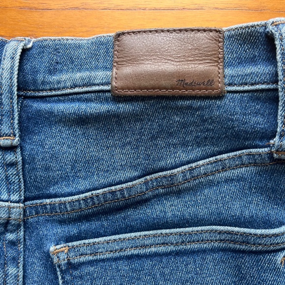 👖 STOP SCROLLING. Your Perfect Jean has arrived. 👖 - Picture 9 of 9